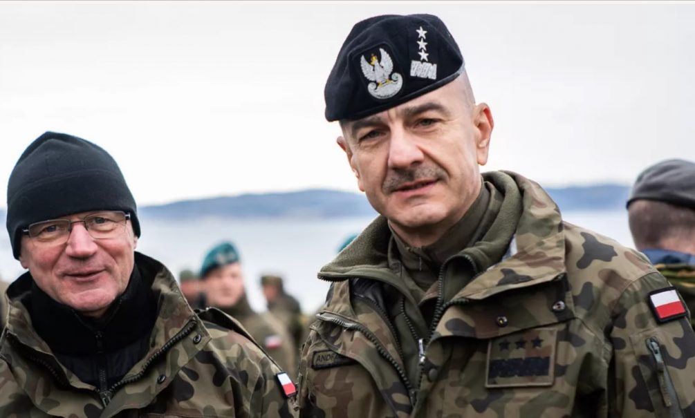 Начальник Генштаба Польши: дни Украины на поле боя сочтены 