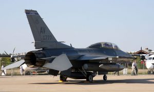 США устроили подлянку Украине: пилотам из Незалежной запрещено тренироваться на истребителях F-16