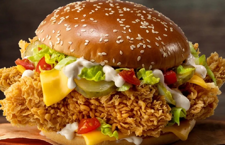 Жительница Москвы нашла в бургере из KFC иголку и таблетку Жительница Москвы нашла в бургере из KFC иголку и таблетку