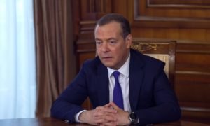 Медведев об украинских киллерах: «Даже с приговорёнными к пожизненному заключению случаются происшествия»