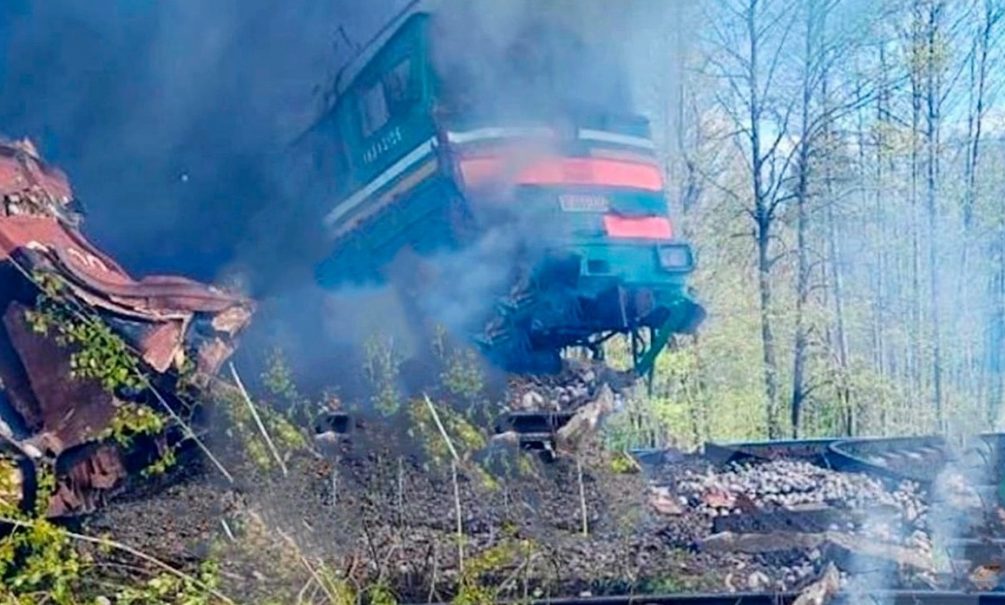 Стали известны приметы подозреваемого, который мог пустить под откос грузовой поезд в Брянской области 