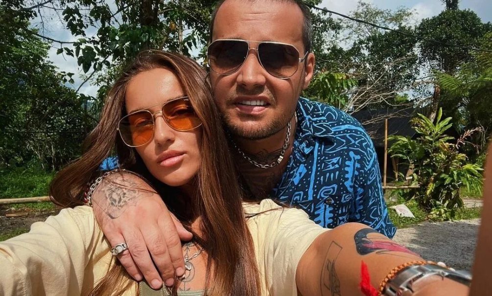 Экстремально похудевшая жена Гуфа показала последствия скандалов с рэпером: «В глазах испуг, на весах 41 килограмм» Экстремально похудевшая жена Гуфа показала последствия скандалов с рэпером: «В глазах испуг, на весах 41 килограмм»