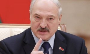 Лукашенко: «Вагнер» - в своих лагерях, а Пригожин – в Питере или Москве