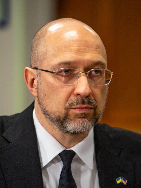 На фото: премьер-министр Украины Денис Шмыгаль. Источник фото: Википедия