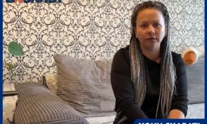 «Он сутками лежит в собственных фекалиях»: жизнь волгоградки и ее детей превратилась в ад после инсульта соседа по квартире