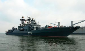 Россия и Украина заявили, что будут считать военными целями корабли, которые идут в порты противника