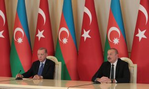 Азербайджан выделяет $7,6 млн на помощь Украине