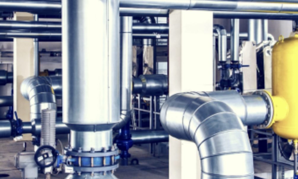 В Самарской области произошел взрыв на территории завода «Промсинтез» 