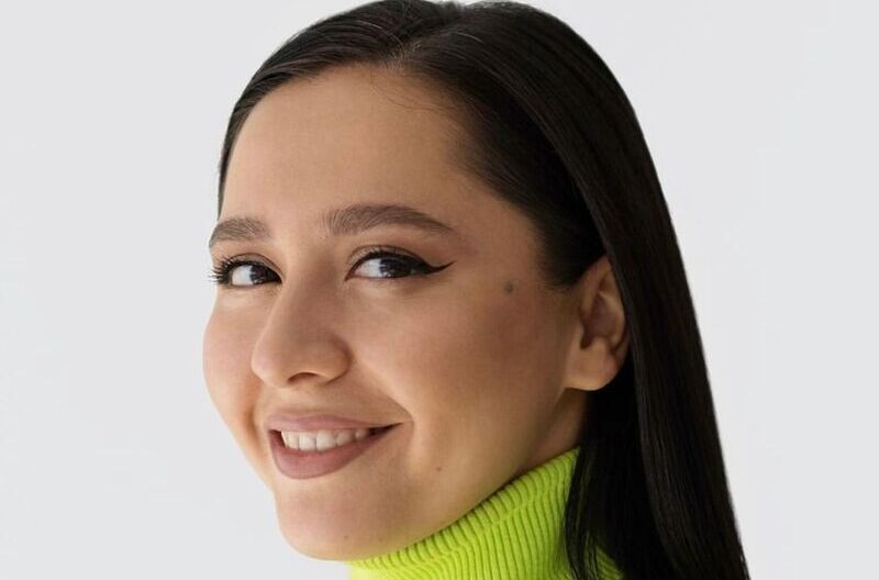 Певица Манижа впервые стала мамой: какое имя дали ребенку Певица Манижа впервые стала мамой: какое имя дали ребенку