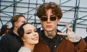 Муж Инстасамки подарил ей автомобиль за 30 миллионов рублей