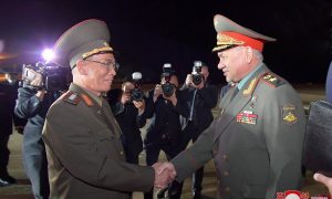 Северная Корея поможет нам на Украине, а мы ей – в борьбе с США: Сергей Шойгу впервые прилетел в КНДР