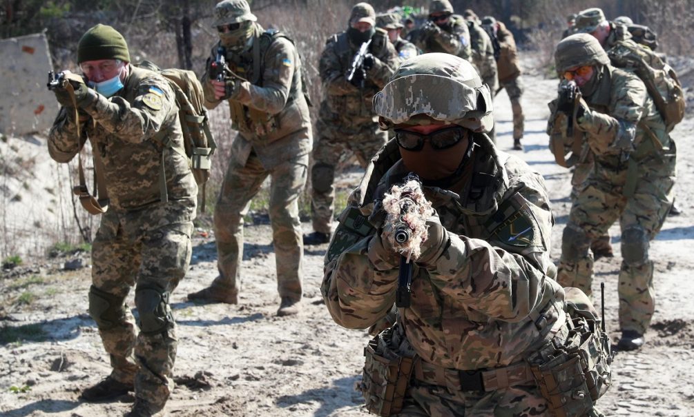 Безумство храбрых: бухгалтер в Одесской области присваивал деньги из зарплат батальона морпехов 