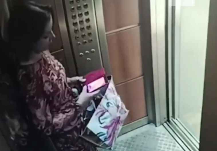 В Екатеринбурге женщина пролетела в бешеном лифте 8 этажей 
