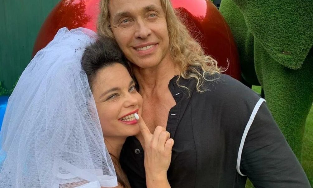 «Горе и агрессия»: Наташа Королева раскрыла правду о конфликте её матери с Тарзаном 