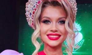 Копия Барби: жительница Геленджика завоевала титул «Миссис Россия-2023»