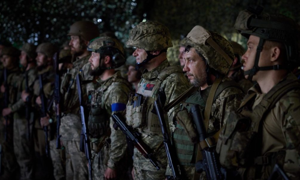 «Солдаты находятся в рабстве»: на Украине заявили о критической ситуации в ВСУ и на фронте 