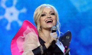 Истощенная, без парика и с мешками под глазами: Надежду Кадышеву не признали на публике