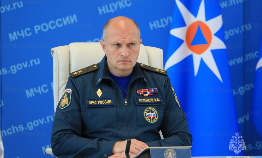 В МЧС пояснили, почему россияне не получают оповещения о налетах дронов В МЧС пояснили, почему россияне не получают оповещения о налетах дронов