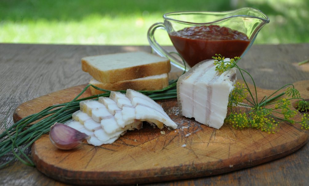 Нужно ли есть сало каждый день, чтобы быть здоровым? Нужно ли есть сало каждый день, чтобы быть здоровым?