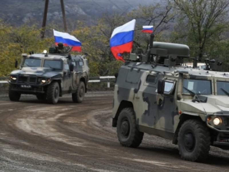 За все хорошее - смерть: российских миротворцев в Карабахе обстреляли из стрелкового оружия