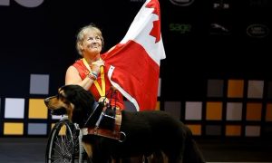 На просьбы женщины-инвалида об установке в доме подъемника для кресла канадские власти предложили ей эвтаназию