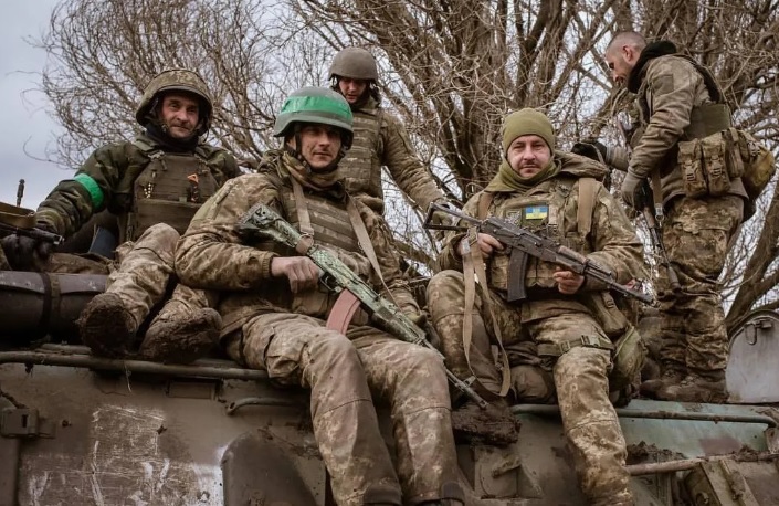 «Крупное поражение Украины»: Россия заманила ВСУ в котел под Купянском «Крупное поражение Украины»: Россия заманила ВСУ в котел под Купянском