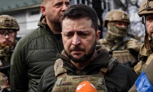 «Вертолет уже стоит»: на Украине приготовились к бегству Зеленского