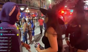 Расстрел в прямом эфире: массшутинг Хеллоуин-карнавала во Флориде попал на видео