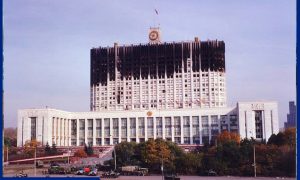 30-летие «Черного октября»: 3 октября 1993 года кризис в России перешел в фазу открытого вооруженного противостояния