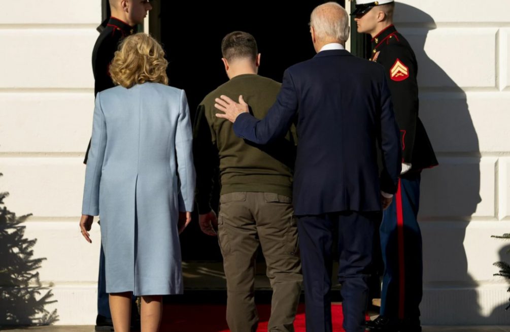 The End. Конгресс США добился прекращения помощи Украине