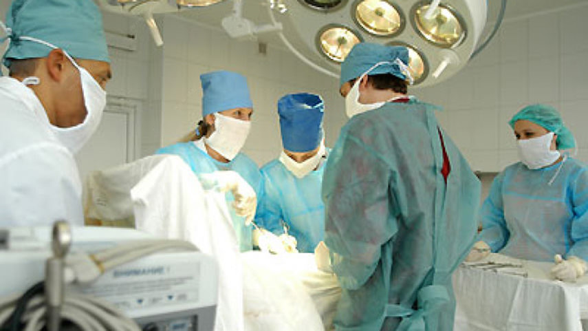 Врачи московской больницы удалили пациентке две груди вместо одной Врачи московской больницы удалили пациентке две груди вместо одной