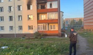 В Кузбассе женщина сбросила 4-летнего мальчика с балкона, спасая от огня