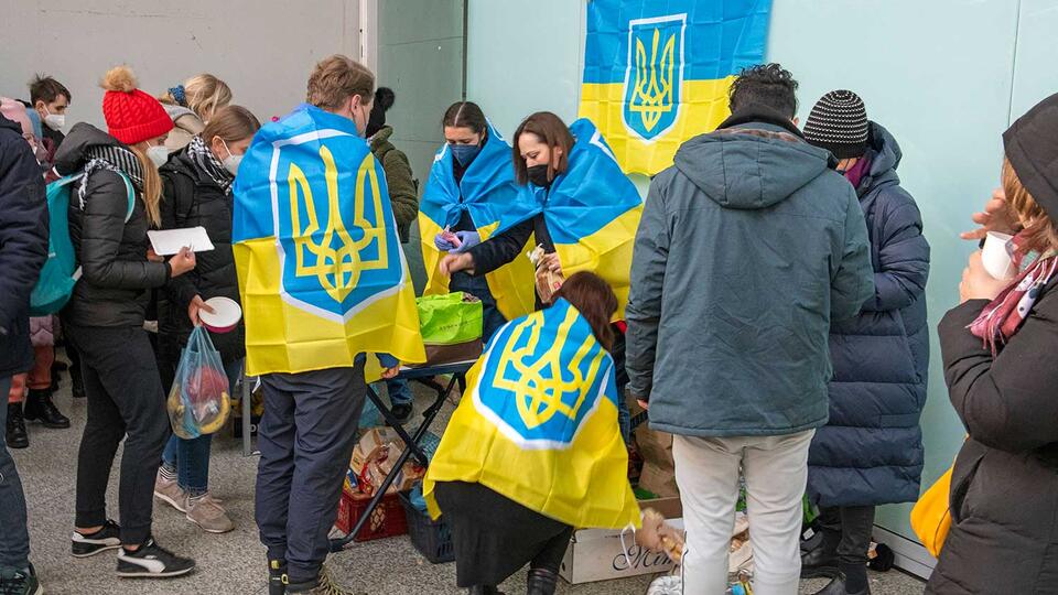 Норвегия начнет платить беженцам, чтобы они вернулись на Украину 