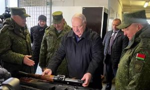 Пополнил арсенал: Лукашенко вооружается