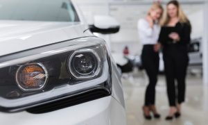 Скачок цен на отечественные автомобили: Росстат сообщает о 5,5% росте за неделю