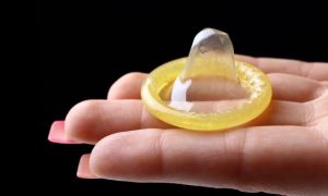 В Госдуме попросили ФАС проверить цены на презервативы