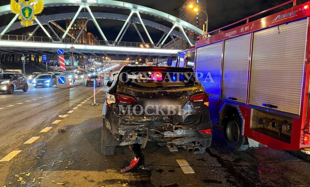 В Москве в массовом огненном ДТП пострадали пять человек 