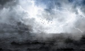 Ураган идет на север: главный синоптик России рассказал, сколько еще продлится 