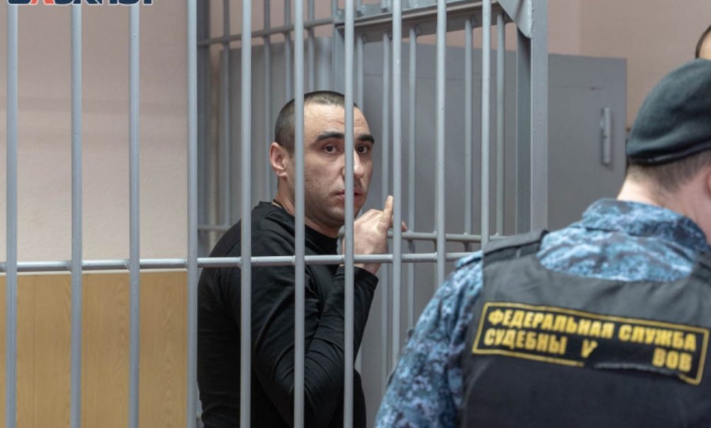 «Этого требуют интересы безопасности»: в Волгограде закрыли судебный процесс над вагнеровцем, который угрожал судье 