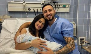 Ирина Пинчук показала первые фото новорожденного сына и раскрыла его необычное имя