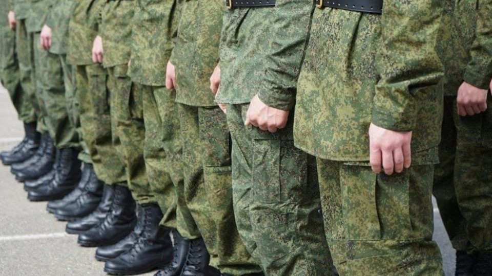 Два вместо одного: в России предложили изменить срок службы в армии 