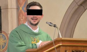 «Совратил десятки детей»: в Германии пастор-педофил снимал детскую порнографию