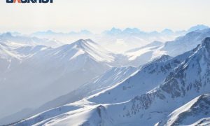 Сноубордист чудом выжил под снегом сошедшей лавины в Красной Поляне