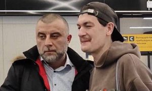 Проект «Пятая колонна»: сбежавший за рубеж комик «узкий»-Гудков «на измене» вернулся в Россию