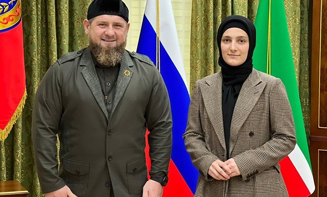 Старшая дочь Рамзана Кадырова получила орден ДНР 