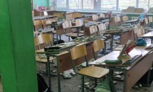 В адыгейской школе во время урока обрушился потолок