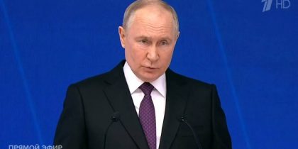 Две громкие отставки: Путин отстранил от должностей замминистра обороны и своего советника