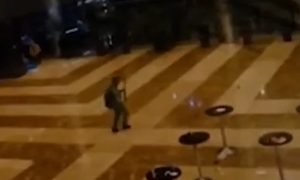 Появилось ещё одно шокирующее видео первых минут теракта в «Крокусе»