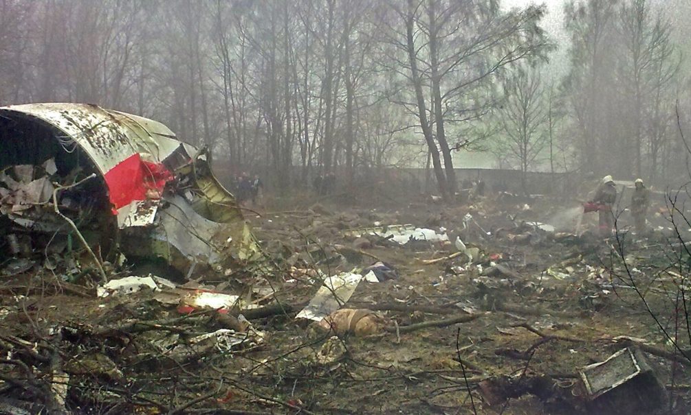 Провокация не удалась. Украина хотела уничтожить останки упавшего под Смоленском польского самолета для демонизации России 