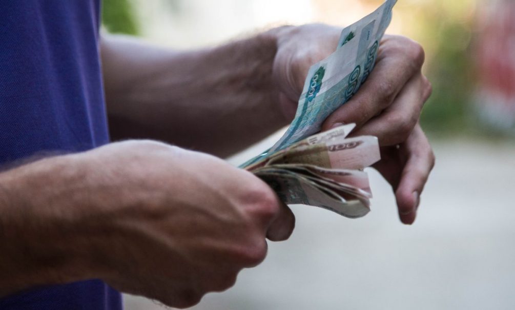Больше половины российских семей могут внезапно столкнуться с финансовыми трудностями 
